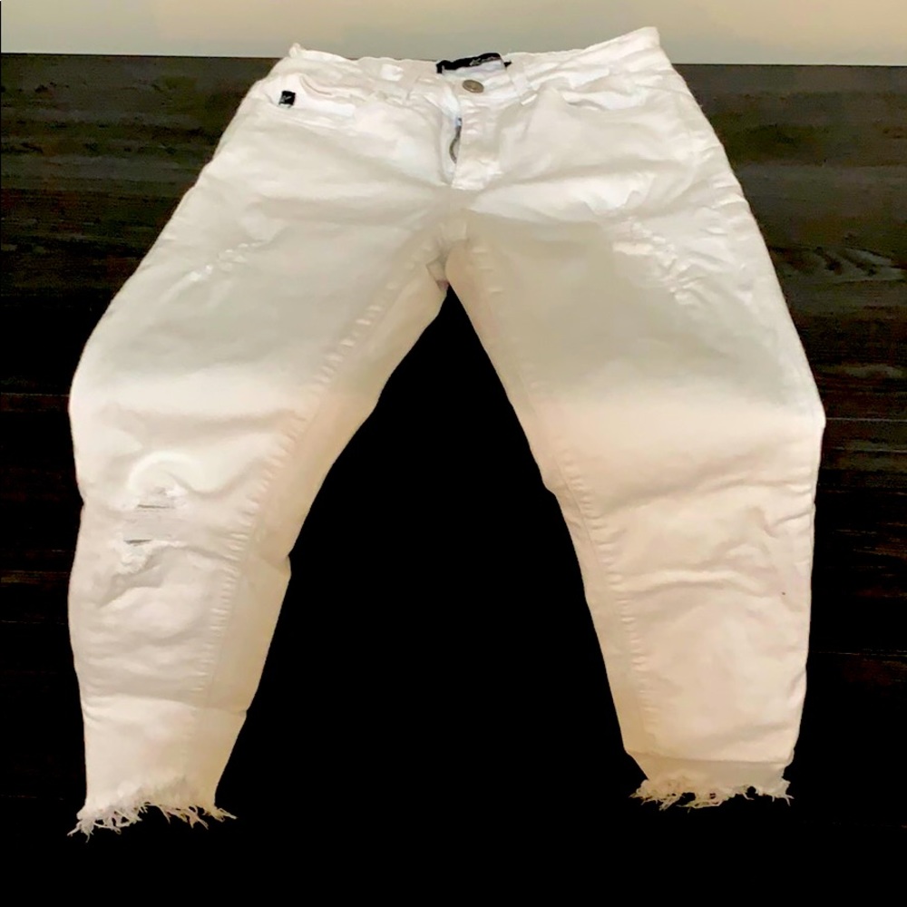 Distressed white KanCan ankle  jeans